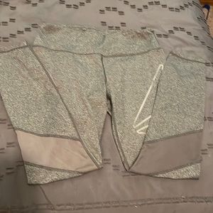 Woman’s Reebok leggings